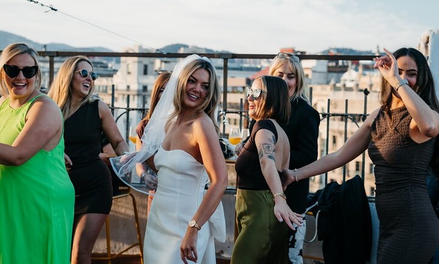 Image 10: Barcelona Clase de baile de Sangria y Salsa