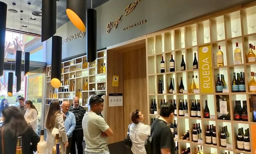 Image 11: Cartagena; Visita Fabrica de licor con cata y traslados en van