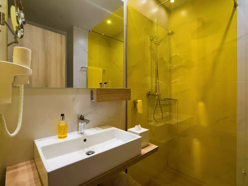 ✈ ATHENS AND SURROUNDING AREA | Athens - Ibis Styles Athens Routes ...