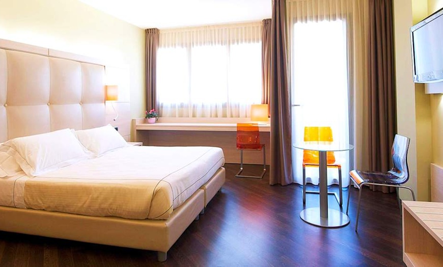 Image 1: ✈ ITALIË | Milaan - Acca Palace 4*, 2 nachten - City break