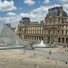 Image 2: Photographie du musée du Louvre Art et élégance dévoilés