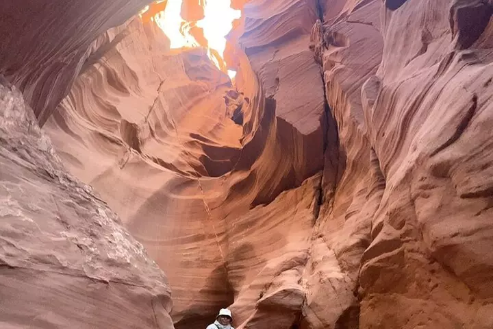 Private Tour Antelope Canyon and Horseshoe from Las Vegas 6 Seats