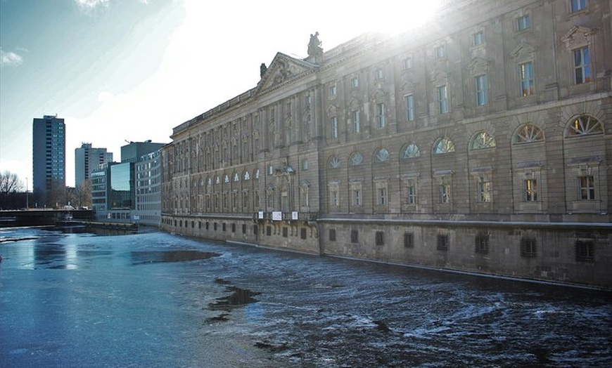 Image 4: Berlin Exklusive private 3-stündige geführte Wanderung