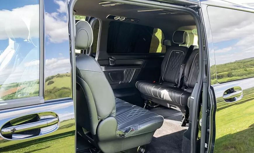 Image 2: Private London Heathrow Airport Transfer