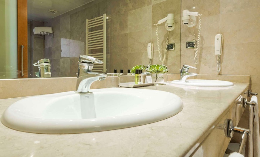 Image 18: ✈ SPAIN | Barcelona - Mariano Cubi Aparthotel Barcelona 4*, 2 night...