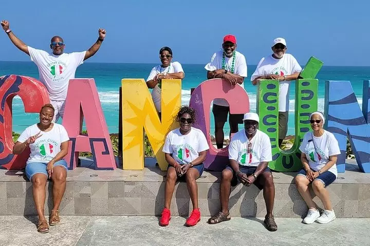 Cancun Shopping Private Guided Tour & City Sightseeing