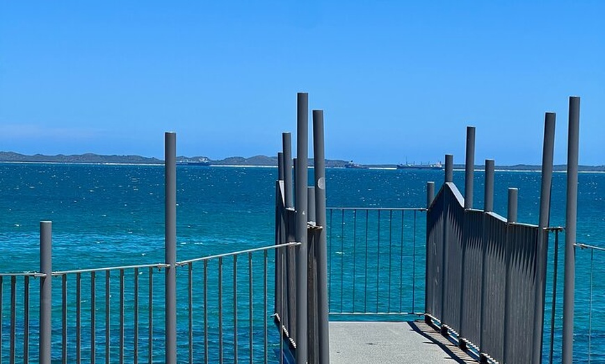 Image 14: Perth Wide Sightseeing