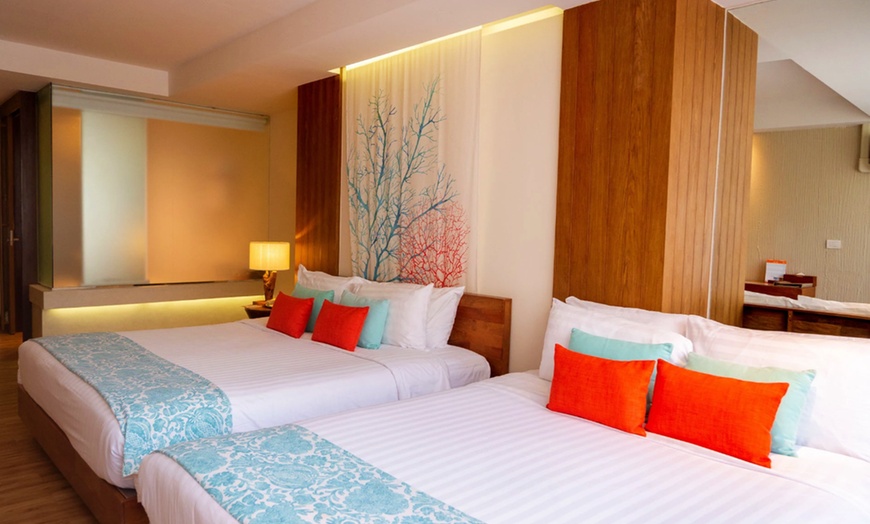 Image 17: ✈ THAÏLANDE DU SUD | Phuket - Bandara Beach Resort Phuket 4* - Bord...
