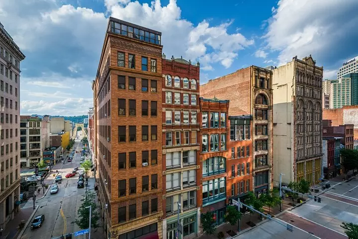 Astounding Art Walk: Southside Flats Steel City