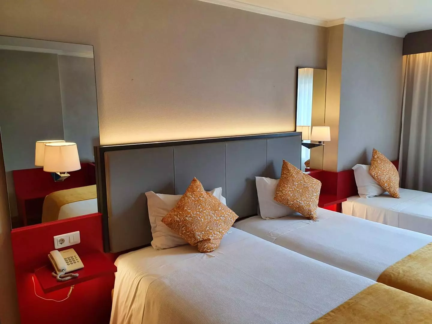 ✈ PORTUGAL | Lissabon - 3K Madrid 4*, 2 Nächte - City Trip