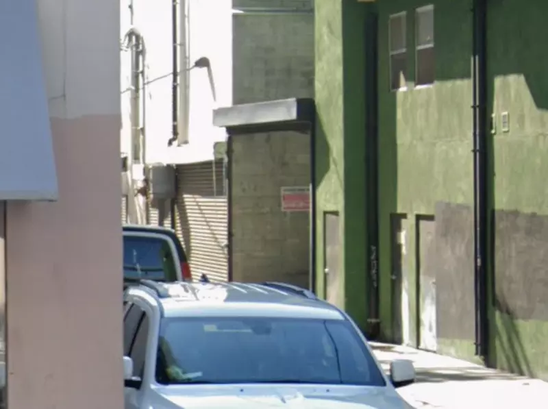 Parking at 1000 Crocker St. Lot