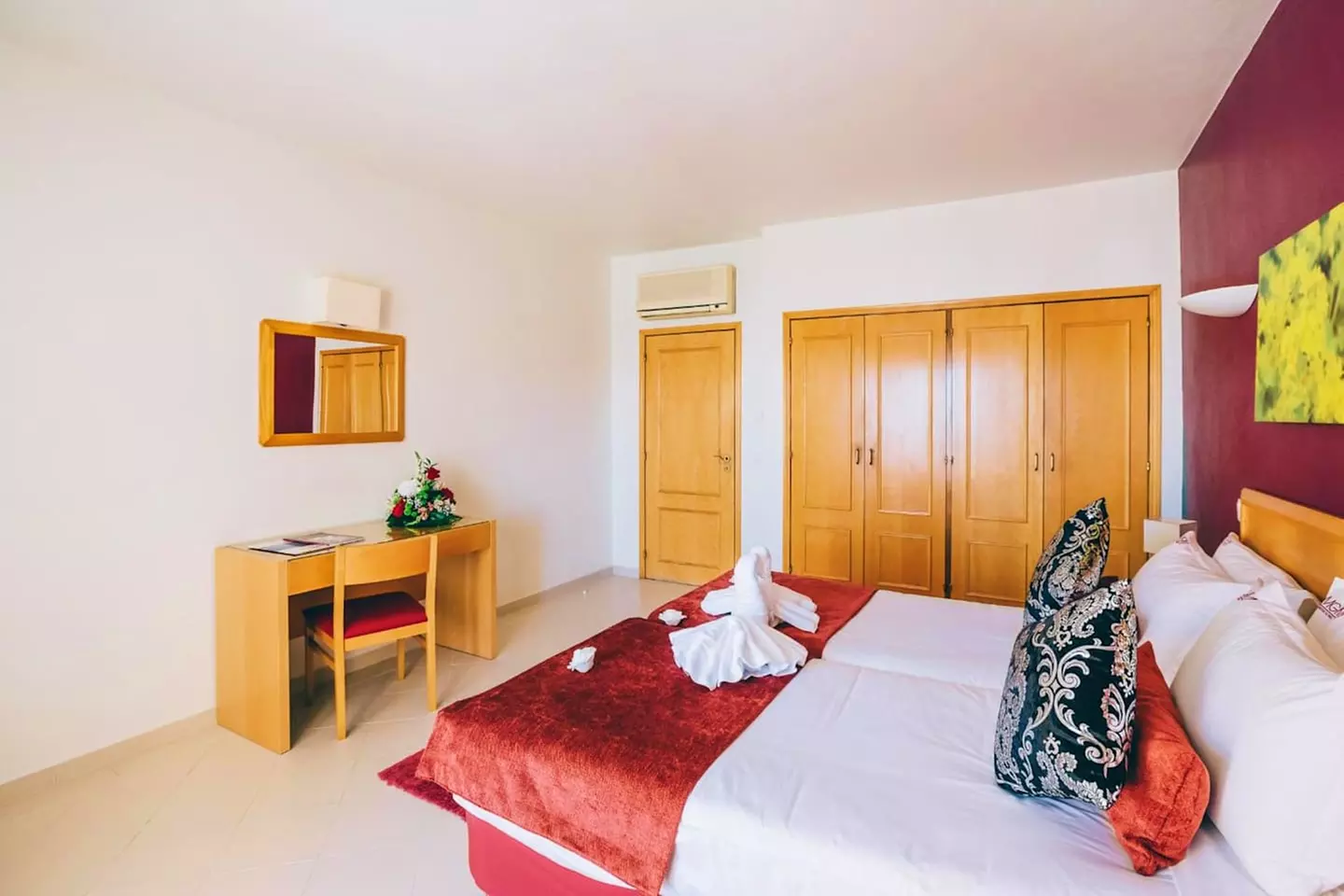 ✈ ALGARVE | Albufeira - Muthu Forte da Oura Apartment Hotel 5*, 2 n...