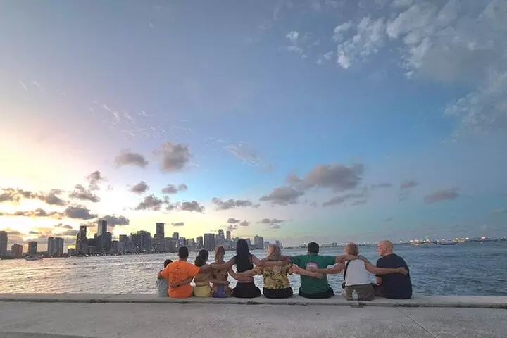 Miami Culture & City Tour – Little Havana with Free Mojito