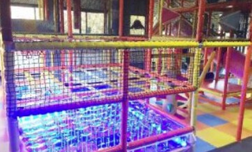 Image 2: $10 For 2 Children Toward The Jungle Gym 2 hour Day Pass (Reg $20.) 