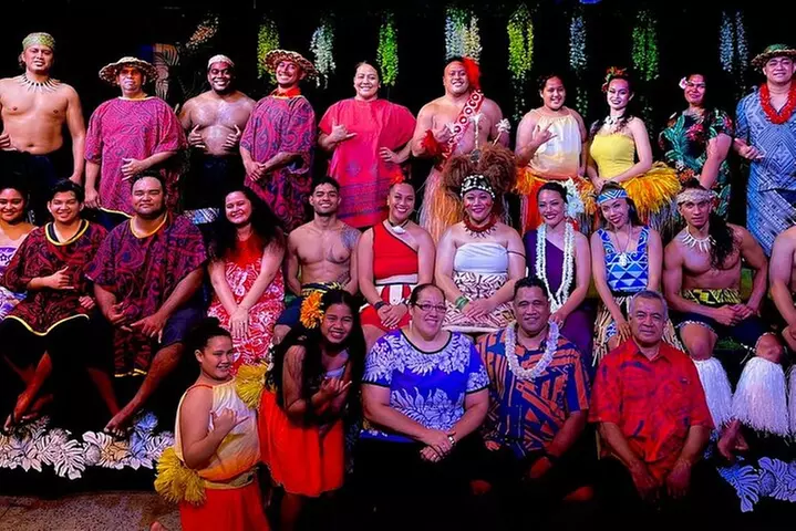 Toa Luau at Waimea Valley, Oahu
