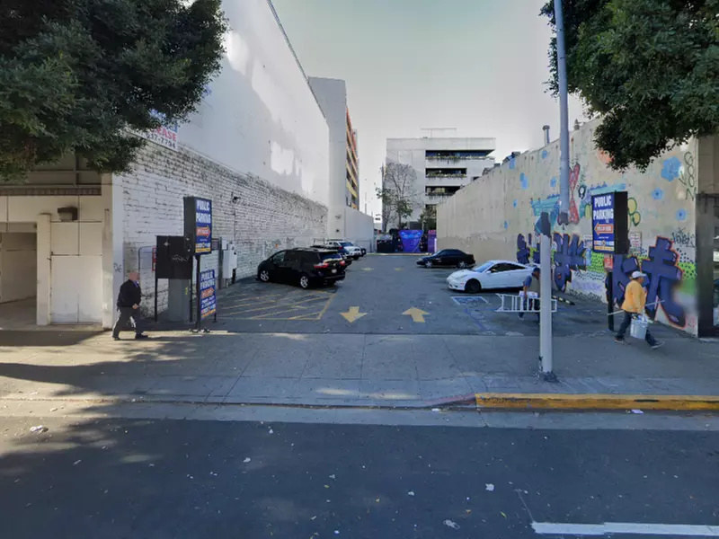 Parking at Citibank Lot