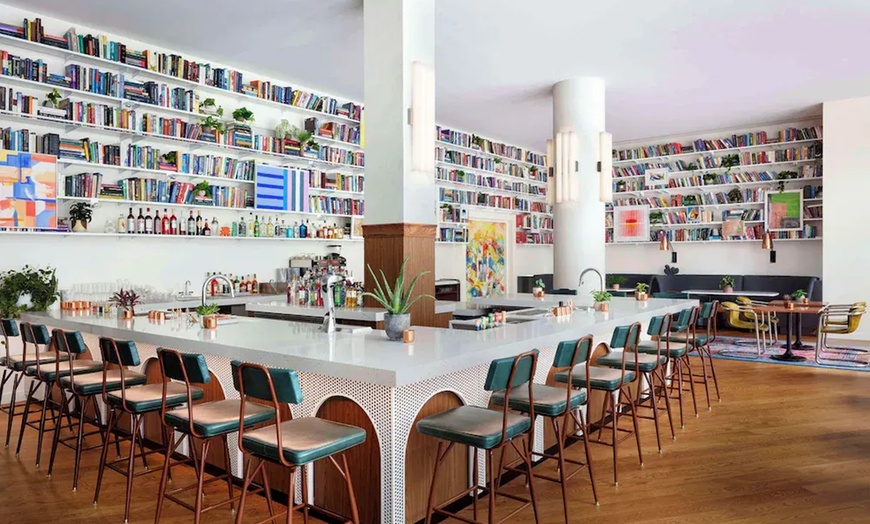 Image 6: ✈ ETATS-UNIS | New York City - Graduate by Hilton New York 4* - Cit...
