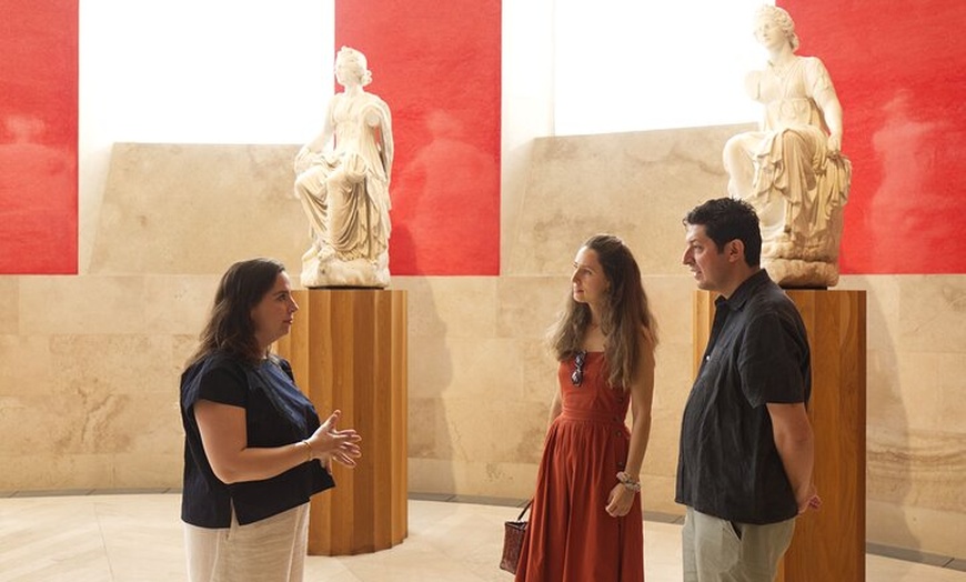 Image 9: Visita privada al Museo del Prado con recogida, sin colas y vino