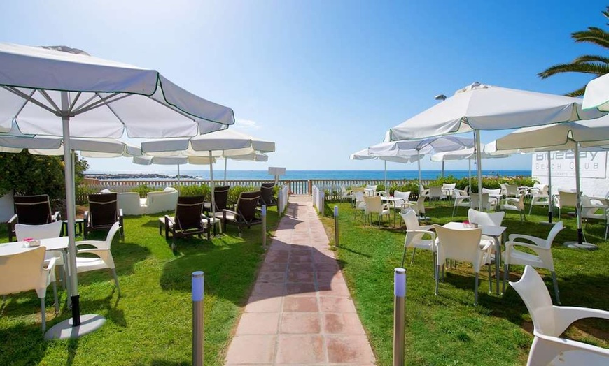 Image 44: ✈ COSTA DEL SOL | Marbella - BlueBay Banús 4*, 3 Nächte - Außenpool