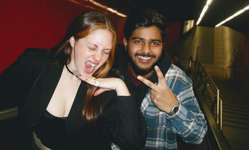 Image 35: OG Barcelona Night Adventure — 3 bares, 3 chupitos y entrada VIP al...