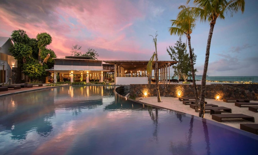 Image 1: ✈ ILE MAURICE | Calodyne - Sea Diamond Boutique Hôtel & Spa 5* - Bo...