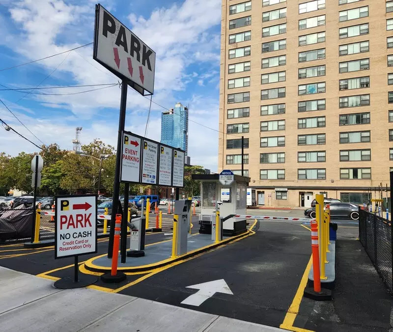 Parking at 20 Court St. Lot - Primary Image