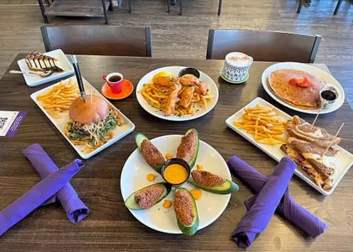 5% Cash Back at Tryst Cafe