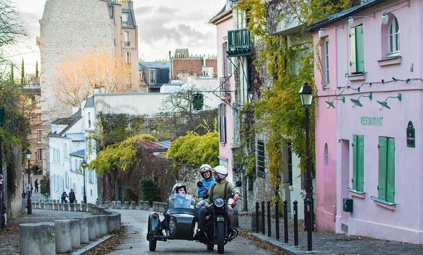 Image 2: Visite guidée privée de 1 heure à 7 heures en side-car d'époque