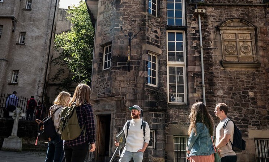 Image 4: Guided Walking Tour of Edinburgh Historic Old Town