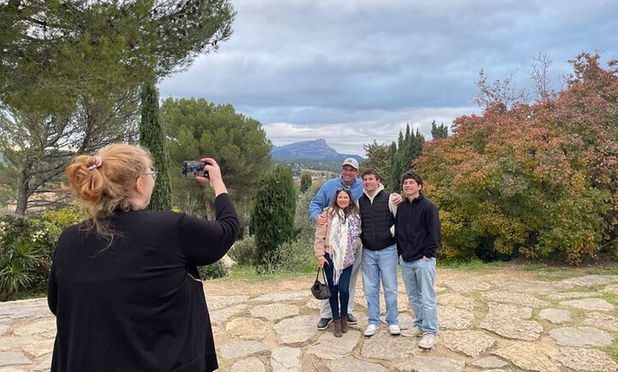 Image 4: Aix en Provence et Marseille Shore Excursion avec Cezanne Stop