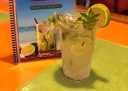 5% Cash Back at El Molcajete Cantina & Grill