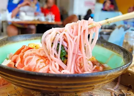 5% Cash Back at Thai Saap
