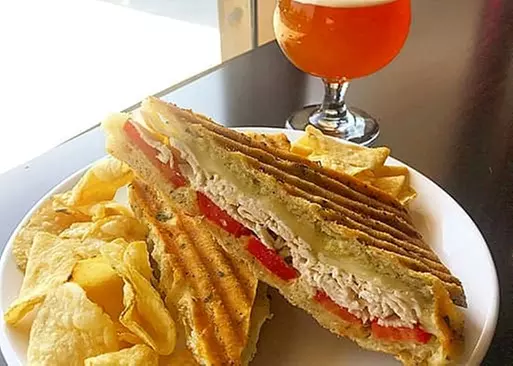 5% Cash Back at Alza Osteria