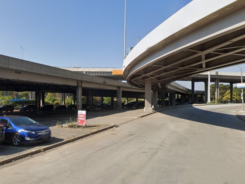 Parking at 65 -71 Lower Terrace Lot - P8051