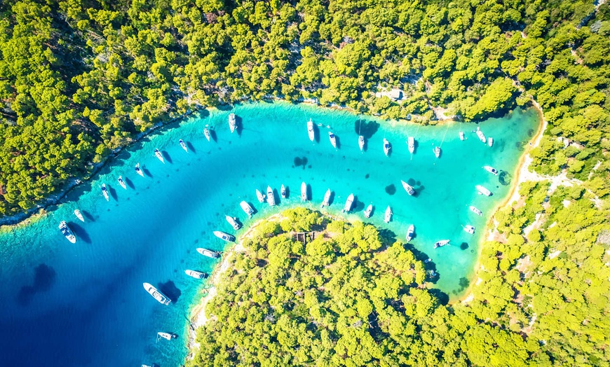 Image 14: ✈ CROATIE | Split - Charmante croisière en Dalmatie, 8 jours sur un...