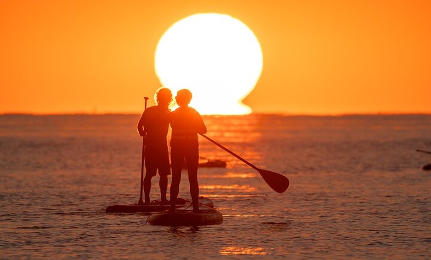 Image 11: Barcelona : Sunrise Paddle Surf con Instructor y Fotos