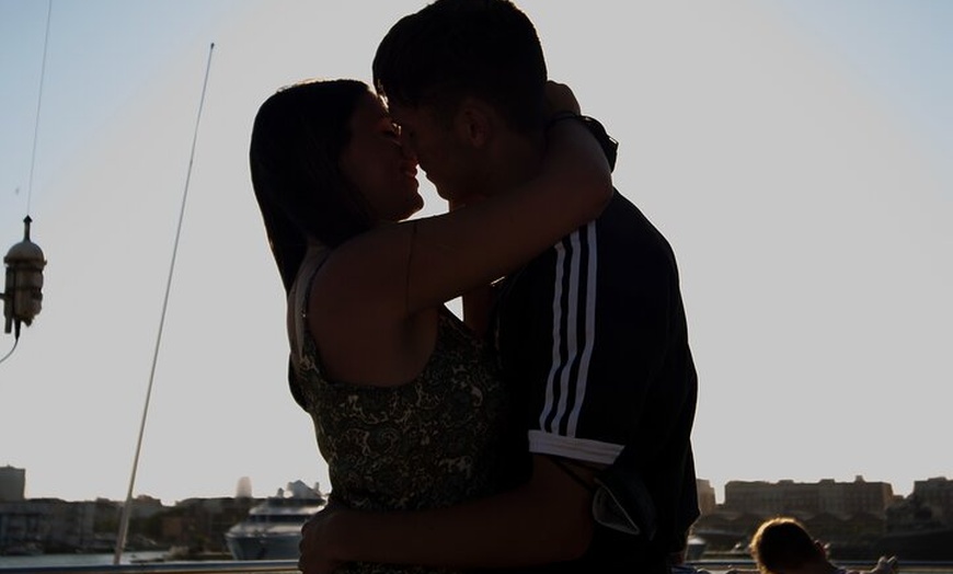 Image 3: Excursión en Barco al Atardecer desde el Puerto de Valencia
