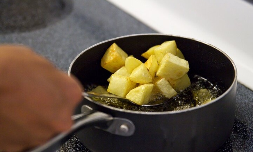 Image 2: Clases de Cocina Española en Barcelona