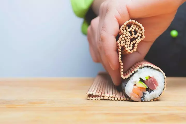 Essential Sushi Skills - Second Medium