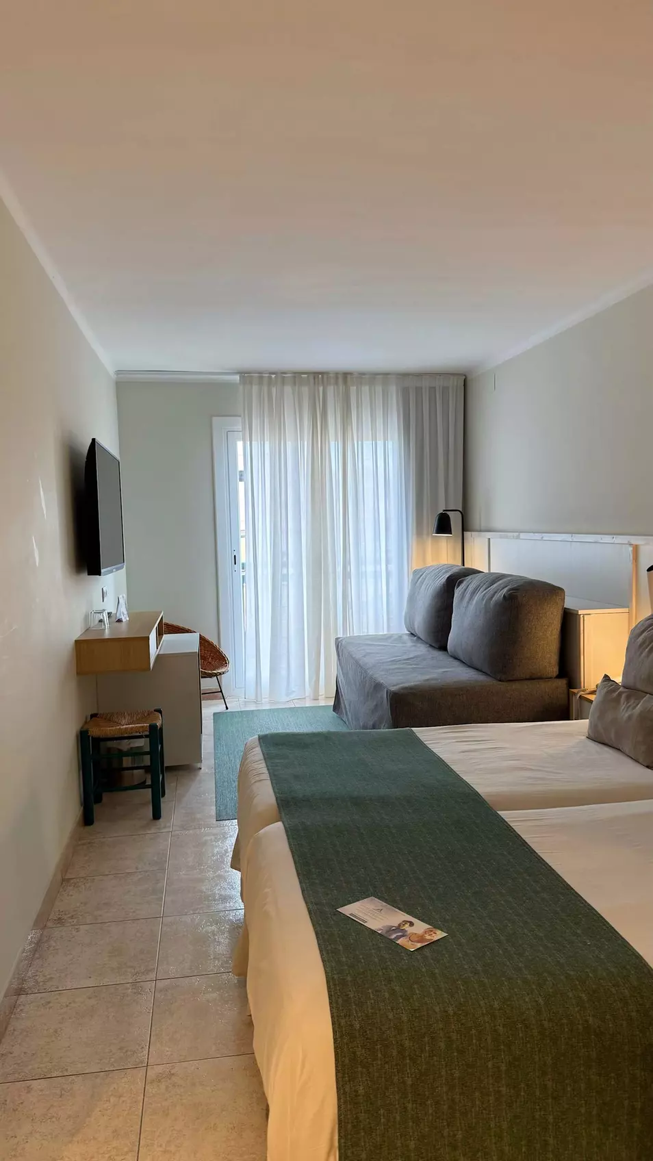 ✈ COSTA BRAVA | Lloret de Mar - Aqua Hotel Bertran Park 4*, 2 Nächt...