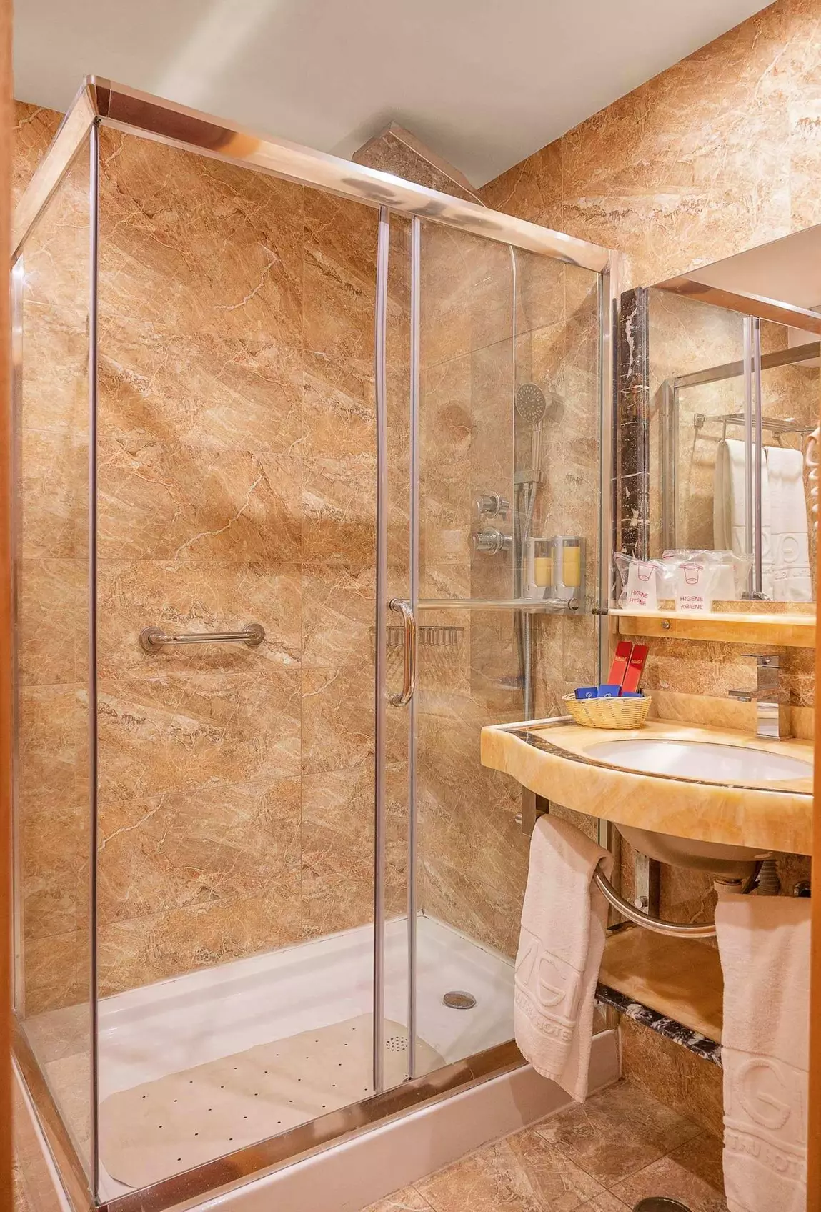 ✈ ALGARVE | Albufeira - Muthu Forte da Oura Apartment Hotel 5*, 2 n...