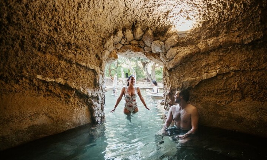 Image 8: Peninsula Hot Springs Spa Experience and Express Transfer Shuttle