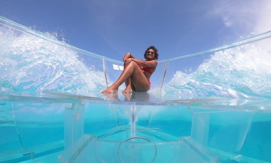Image 6: Isla Mujeres Clear Boat Ride + Free Photo at Reef & Marine Life