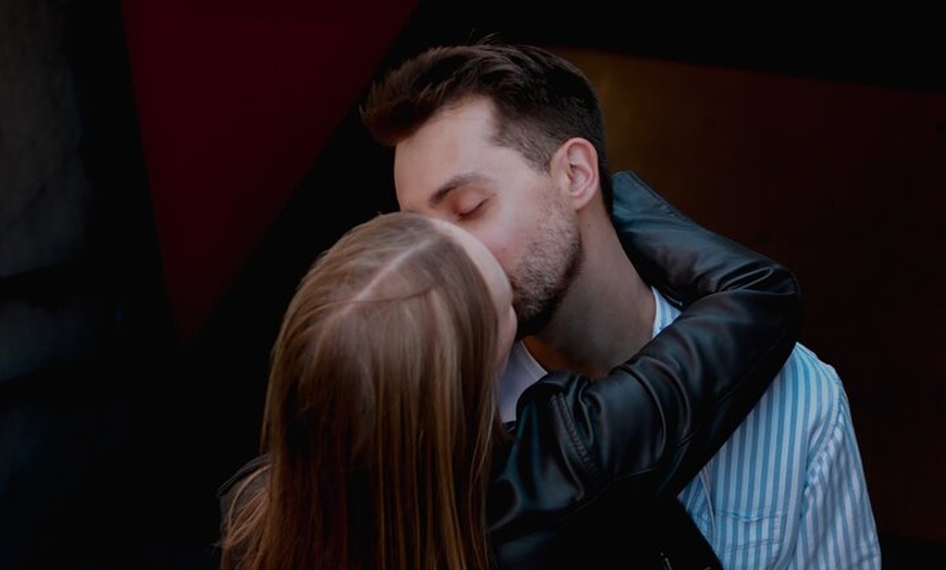 Image 13: Sesión de fotos en pareja & tour fotográfico, Madrid