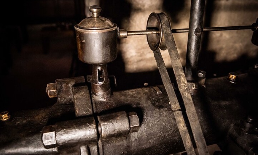 Image 9: Scottish Innovations and Inventions Historical Walking Tour