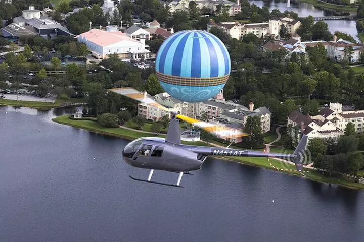 Family pack 48 Miles Helicopter Tour over Theme Parks & Downtown