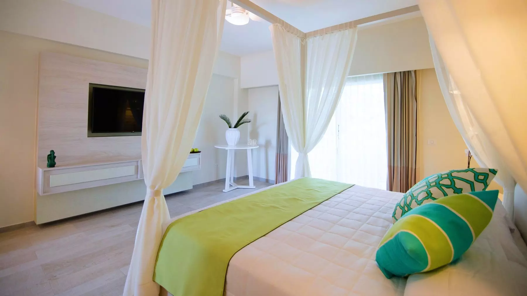 ✈ DOMINIKANISCHE REPUBLIK | Uvero Alto - Grand Sirenis Punta Cana R...