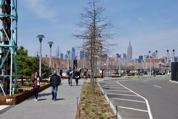 Williamsburg Food Tasting & Walking Tour