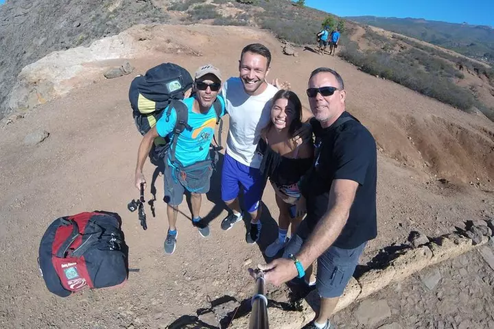 Experiencia épica de parapente en Tenerife con el equipo campeón de...
