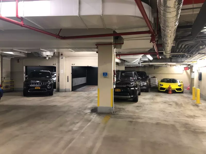 Parking at GMC Parking - Laureate Garage